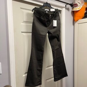 Zenana High-Rise Bootcut Olive Jeans | Size Medium